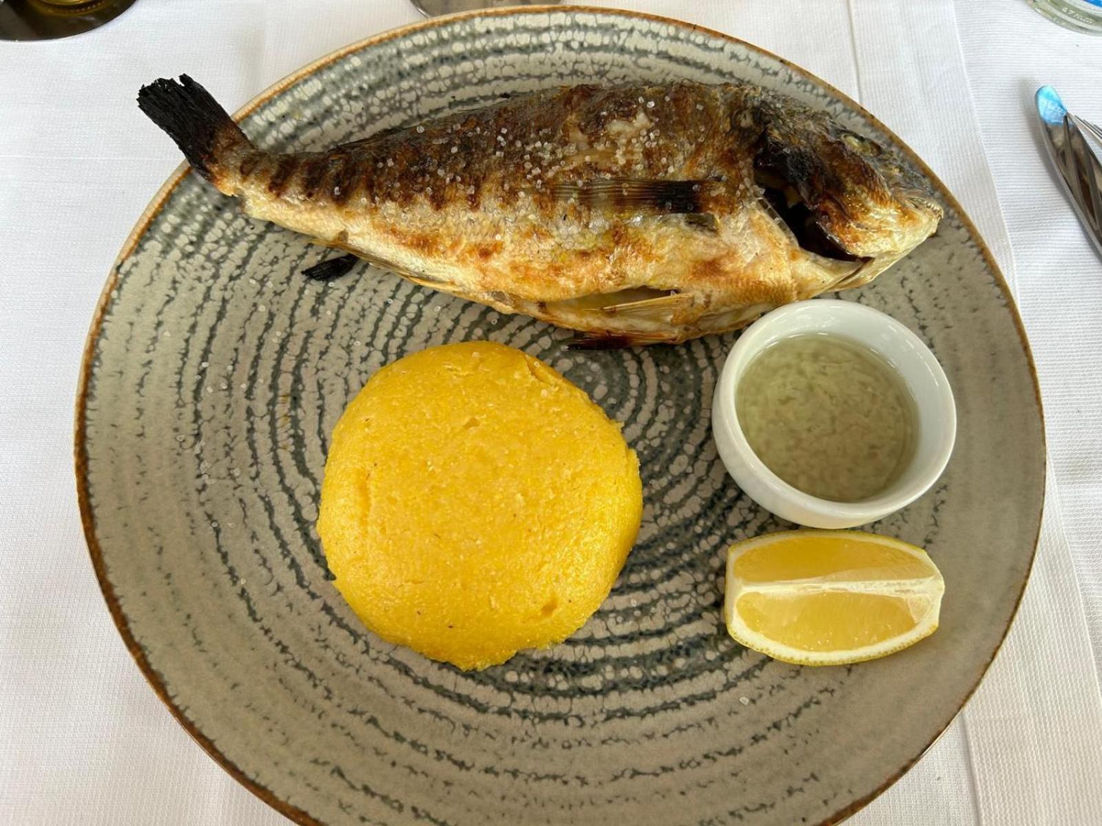 Trattoria Al Gallo Bran  Eksteriør billede